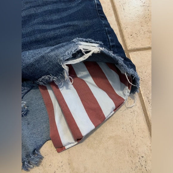 KanCan Exclusively for Maurices American Flag Distressed Denim Shorts Size 24 - Picture 4 of 8